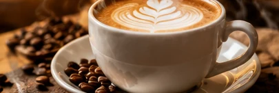 Xícara de café quente